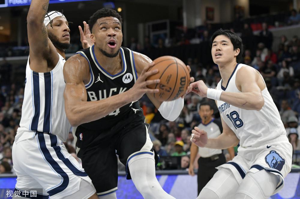 以及中场的 以及中场的