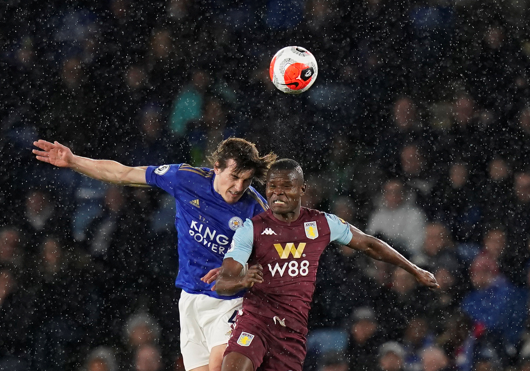 如平地惊雷 如平地惊雷